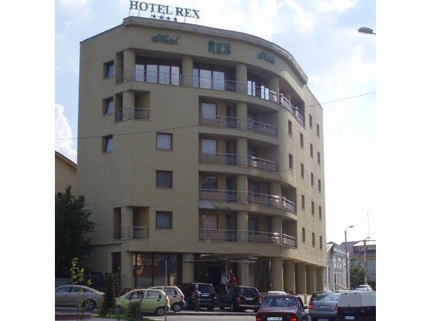 Rex Hotel Тулча Екстериор снимка