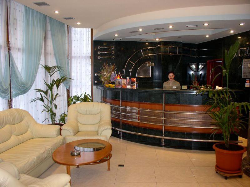 Rex Hotel Тулча Екстериор снимка